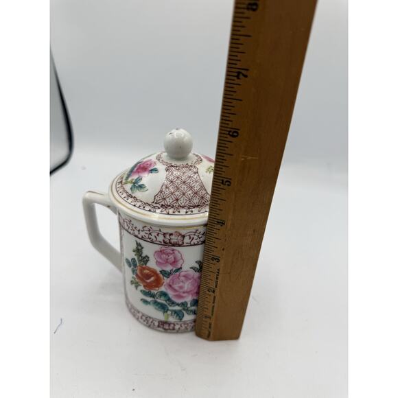 Vintage Chinese Porcelain Lidded Mug – Floral Rose Pattern – 4.5” Tall – Marked - Picture 7 of 7